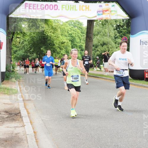 29.06.2025 - hella hamburg halbmarathon MichiJ http://msf.ph/oto/8236094 29.06.2025 10:50:01 Zwischen KM18-KM19 1427, 1464, 2683, 3921, 4538, 5384, 9439, 9554, 10705, 12004, 12479, 13503, 14135, 16808, 18999, 19023 meine-sportfotos.de