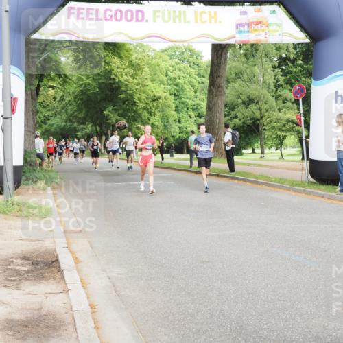 29.06.2025 - hella hamburg halbmarathon MichiJ http://msf.ph/oto/8236205 29.06.2025 10:27:08 Zwischen KM18-KM19 1710, 2745, 13755, 14688, 15965, 17154, 17646, 17726 meine-sportfotos.de