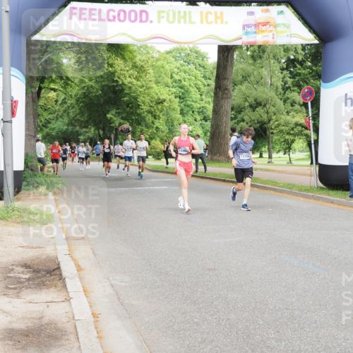 29.06.2025 - hella hamburg halbmarathon MichiJ http://msf.ph/oto/8236329 29.06.2025 10:27:09 Zwischen KM18-KM19 1710, 2745, 13729, 13755, 14688, 15965, 17154, 17646, 17726 meine-sportfotos.de