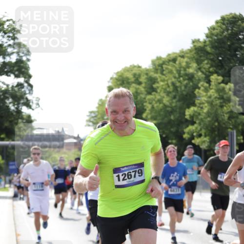 29.06.2025 - hella hamburg halbmarathon Jannik Wohlers http://msf.ph/oto/8236572 29.06.2025 09:53:42 Lombardsbrücke 1098, 1119, 1399, 1413, 1424, 1476, 1892, 1902, 3477, 3785, 4183, 4185, 4235, 4237, 4270, 5528, 6198, 6831, 7167, 7297, 7734, 8743, 8928, 9043, 9105, 9463, 9482, 9619, 10529, 11773, 11848, 11936, 12084, 12159, 12203, 12679, 12706, 12724, 12747, 13297, 14415, 14541, 14730, 15001, 15333, 15365, 15784, 15825, 15950, 16081, 16136, 16314, 16466, 16625, 16627, 16893, 17332, 17363, 17451, 17864, 17997, 18499, 18815, 19112 meine-sportfotos.de