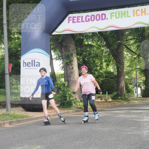 29.06.2025 - hella hamburg halbmarathon KatJ http://msf.ph/oto/8236805 29.06.2025 09:47:28 Zwischen KM18-KM19  meine-sportfotos.de