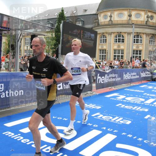 29.06.2025 - hella hamburg halbmarathon Michael Strokosch http://msf.ph/oto/8236878 29.06.2025 10:47:54 Ziel 2340, 5915, 6836, 8564, 11961, 12679, 14383, 14730, 17451, 18356, 18836 meine-sportfotos.de