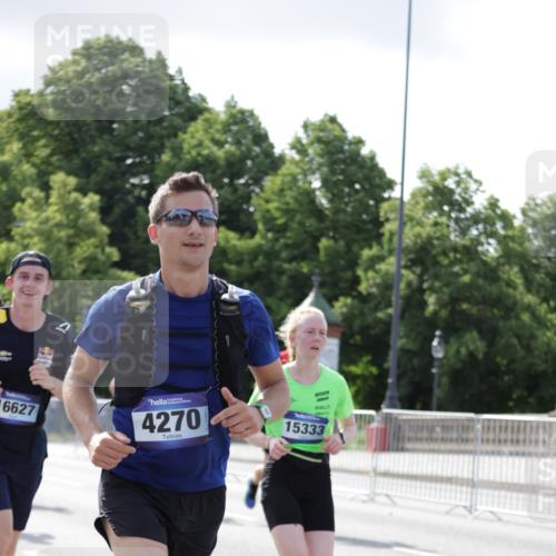 29.06.2025 - hella hamburg halbmarathon Jannik Wohlers http://msf.ph/oto/8237014 29.06.2025 09:53:47 Lombardsbrücke 1119, 1399, 1413, 1424, 1476, 1892, 1902, 2098, 2188, 2842, 3477, 3785, 4029, 4183, 4185, 4235, 4237, 4270, 5528, 6198, 6630, 6831, 7297, 8743, 8928, 9105, 9463, 9482, 9619, 10529, 11773, 11848, 12084, 12159, 12203, 12549, 12679, 12706, 12724, 12747, 13297, 13348, 13707, 14541, 14804, 15001, 15333, 15365, 15422, 15784, 15825, 15950, 16081, 16314, 16316, 16627, 16893, 17229, 17332, 17363, 17451, 17710, 17864, 18499, 18815, 19112 meine-sportfotos.de