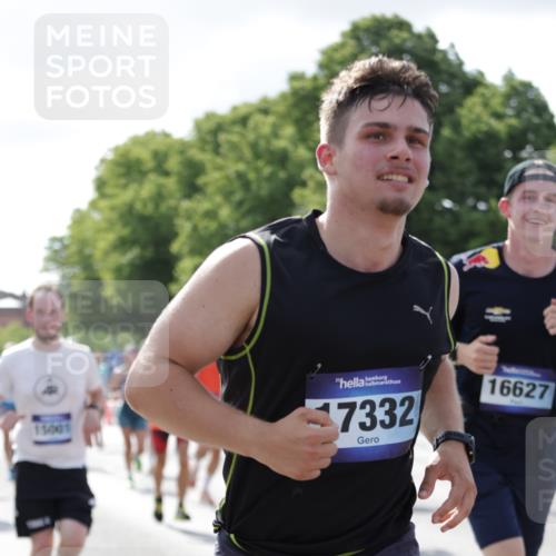 29.06.2025 - hella hamburg halbmarathon Jannik Wohlers http://msf.ph/oto/8237158 29.06.2025 09:53:48 Lombardsbrücke 1119, 1399, 1413, 1424, 1476, 1892, 1902, 2098, 2188, 2842, 3477, 3785, 4029, 4183, 4185, 4235, 4237, 4270, 5528, 6198, 6630, 6831, 7297, 8743, 8928, 9105, 9463, 9482, 9619, 10529, 11773, 11848, 12084, 12159, 12203, 12549, 12679, 12706, 12724, 12747, 13297, 13348, 13707, 13746, 14541, 14804, 15001, 15333, 15365, 15422, 15784, 15825, 15950, 16081, 16314, 16316, 16627, 16893, 17229, 17332, 17451, 17710, 17864, 18380, 18499, 18815, 19112 meine-sportfotos.de