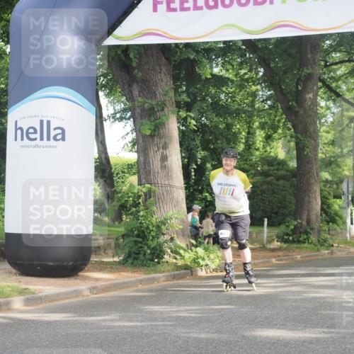 29.06.2025 - hella hamburg halbmarathon KatJ http://msf.ph/oto/8237177 29.06.2025 09:48:58 Zwischen KM18-KM19  meine-sportfotos.de