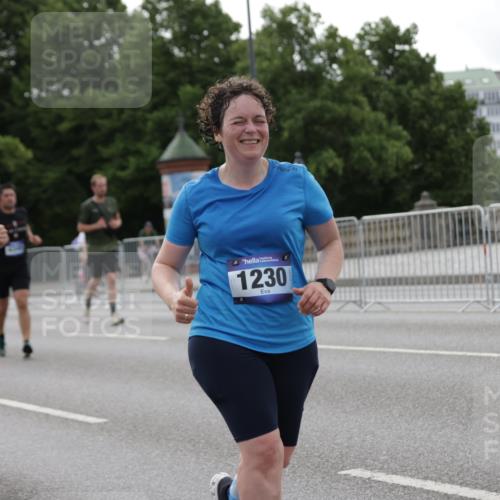 29.06.2025 - hella hamburg halbmarathon Jannik Wohlers http://msf.ph/oto/8237181 29.06.2025 10:29:00 Lombardsbrücke 1230, 1661, 3179, 3311, 4349, 4373, 6285, 6725, 7449, 8812, 9714, 10198, 10322, 10641, 10808, 11249, 11792, 11803, 11989, 12086, 12958, 13090, 13382, 14644, 16659, 16662, 16673, 16676, 17496, 18298, 18299, 18414 meine-sportfotos.de