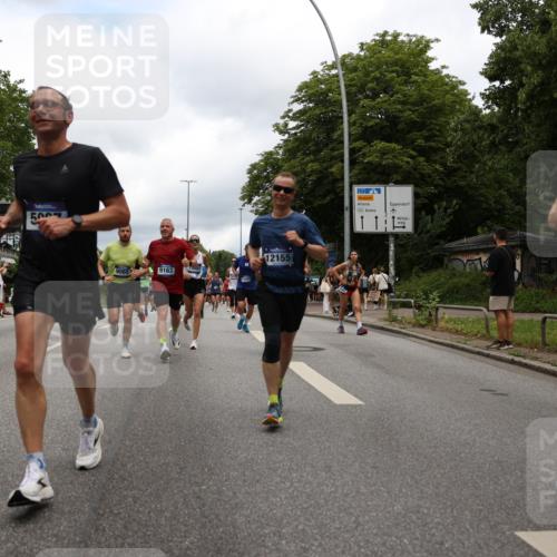 29.06.2025 - hella hamburg halbmarathon Yannick Fuchs http://msf.ph/oto/8237284 29.06.2025 10:47:10 20KM 1061, 1258, 1499, 1683, 1706, 1783, 2074, 2099, 2208, 2346, 2910, 3059, 3334, 3399, 3999, 4065, 4419, 4587, 4635, 5077, 5607, 5907, 6198, 6628, 6897, 7177, 7509, 7864, 8273, 8361, 8390, 8651, 9065, 9163, 9537, 10724, 10895, 11217, 11588, 11589, 11604, 11689, 11992, 12155, 12413, 12482, 12490, 12875, 12910, 14323, 15126, 15179, 15430, 15681, 15980, 16467, 16538, 16986, 18249, 18590, 18720, 18901, 19208, 19244 meine-sportfotos.de