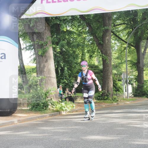 29.06.2025 - hella hamburg halbmarathon KatJ http://msf.ph/oto/8237330 29.06.2025 09:49:02 Zwischen KM18-KM19  meine-sportfotos.de