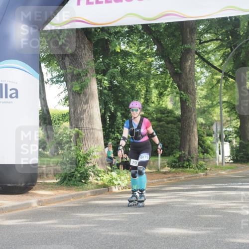 29.06.2025 - hella hamburg halbmarathon KatJ http://msf.ph/oto/8237361 29.06.2025 09:49:02 Zwischen KM18-KM19  meine-sportfotos.de