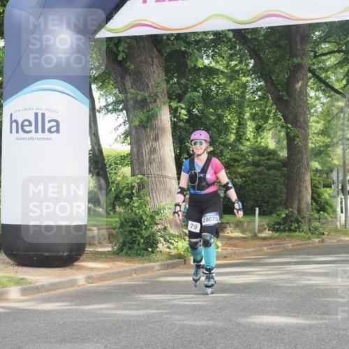 29.06.2025 - hella hamburg halbmarathon KatJ http://msf.ph/oto/8237401 29.06.2025 09:49:02 Zwischen KM18-KM19  meine-sportfotos.de