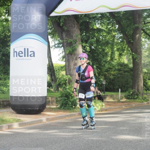 29.06.2025 - hella hamburg halbmarathon KatJ http://msf.ph/oto/8237450 29.06.2025 09:49:02 Zwischen KM18-KM19  meine-sportfotos.de