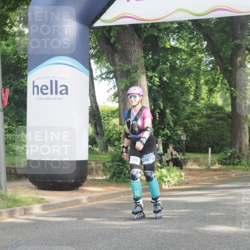 29.06.2025 - hella hamburg halbmarathon KatJ http://msf.ph/oto/8237475 29.06.2025 09:49:03 Zwischen KM18-KM19  meine-sportfotos.de
