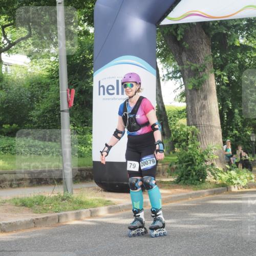 29.06.2025 - hella hamburg halbmarathon KatJ http://msf.ph/oto/8237552 29.06.2025 09:49:03 Zwischen KM18-KM19  meine-sportfotos.de