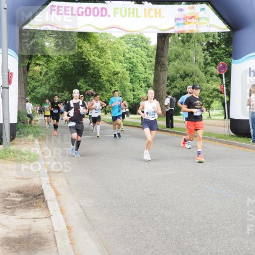 29.06.2025 - hella hamburg halbmarathon MichiJ http://msf.ph/oto/8237583 29.06.2025 10:27:21 Zwischen KM18-KM19 1164, 1615, 2525, 2849, 3014, 3530, 11055, 11379, 14905, 17005, 18723 meine-sportfotos.de