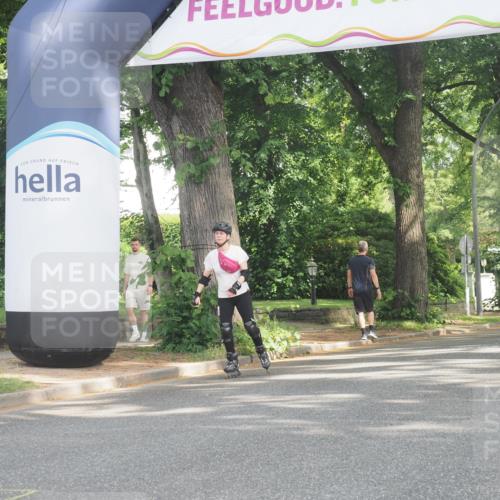 29.06.2025 - hella hamburg halbmarathon KatJ http://msf.ph/oto/8237673 29.06.2025 09:53:48 Zwischen KM18-KM19  meine-sportfotos.de