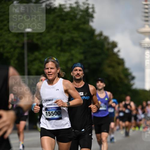 29.06.2025 - hella hamburg halbmarathon Dr. Thomas Lammeyer http://msf.ph/oto/8237689 29.06.2025 09:50:46 Kennedybrücke 1002, 1217, 1910, 2121, 2228, 2404, 2563, 2774, 2851, 3790, 3935, 4246, 4740, 5961, 6032, 6305, 6473, 6915, 7831, 7972, 8366, 8395, 9171, 9376, 9508, 10771, 11055 meine-sportfotos.de