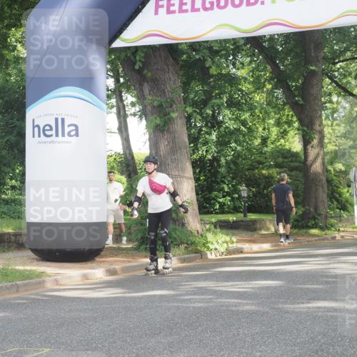 29.06.2025 - hella hamburg halbmarathon KatJ http://msf.ph/oto/8237716 29.06.2025 09:53:48 Zwischen KM18-KM19  meine-sportfotos.de