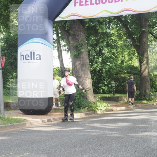 29.06.2025 - hella hamburg halbmarathon KatJ http://msf.ph/oto/8237735 29.06.2025 09:53:48 Zwischen KM18-KM19  meine-sportfotos.de