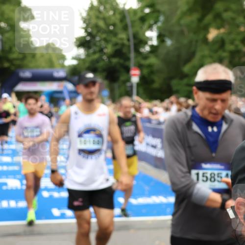 29.06.2025 - hella hamburg halbmarathon Zöllner http://msf.ph/oto/8237752 29.06.2025 10:55:23 Ziel 4189, 5287, 5643, 6723, 6891, 8487, 10263, 11184, 12526, 13236, 13470, 16521, 16985, 17940, 18290, 18380, 18531 meine-sportfotos.de