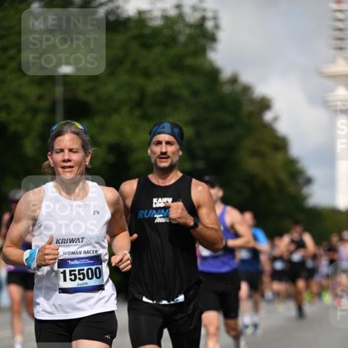 29.06.2025 - hella hamburg halbmarathon Dr. Thomas Lammeyer http://msf.ph/oto/8237759 29.06.2025 09:50:46 Kennedybrücke 1002, 1217, 1910, 2121, 2228, 2404, 2563, 2774, 2851, 3790, 3935, 4246, 4740, 5961, 6032, 6305, 6473, 6915, 7831, 7972, 8366, 8395, 9171, 9376, 9508, 10771, 11055 meine-sportfotos.de