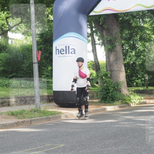 29.06.2025 - hella hamburg halbmarathon KatJ http://msf.ph/oto/8237811 29.06.2025 09:53:49 Zwischen KM18-KM19  meine-sportfotos.de