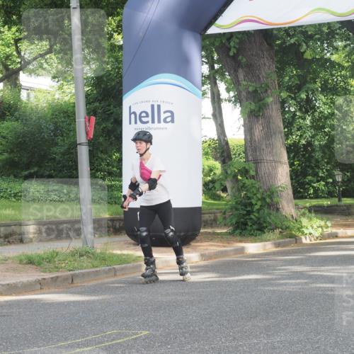 29.06.2025 - hella hamburg halbmarathon KatJ http://msf.ph/oto/8237859 29.06.2025 09:53:49 Zwischen KM18-KM19  meine-sportfotos.de