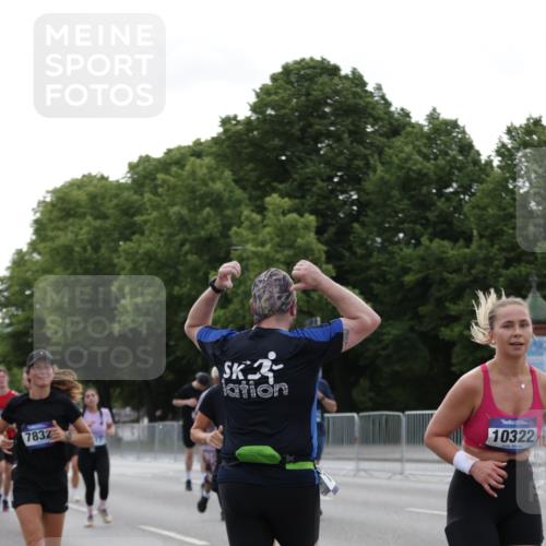 29.06.2025 - hella hamburg halbmarathon Jannik Wohlers http://msf.ph/oto/8238032 29.06.2025 10:29:09 Lombardsbrücke 1063, 1661, 3179, 3311, 3524, 4349, 4395, 5350, 6285, 6725, 7517, 7832, 8812, 9714, 9937, 10322, 10996, 11249, 11269, 11634, 11792, 12086, 12216, 13382, 14644, 16306, 16659, 16662, 16676, 17496, 17945, 18298, 18299 meine-sportfotos.de
