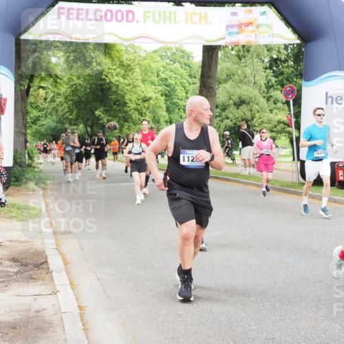 29.06.2025 - hella hamburg halbmarathon MichiJ http://msf.ph/oto/8238146 29.06.2025 10:50:12 Zwischen KM18-KM19 2685, 4328, 9306, 11180, 11208, 11527, 12315, 12316, 13958, 14917, 15908, 16367, 16478, 17071, 17532 meine-sportfotos.de
