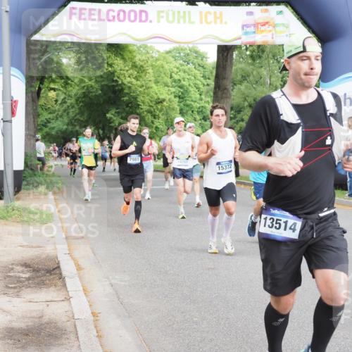 29.06.2025 - hella hamburg halbmarathon MichiJ http://msf.ph/oto/8238195 29.06.2025 10:27:24 Zwischen KM18-KM19 1615, 2525, 2849, 3431, 7981, 9403, 11049, 11055, 11281, 11379, 13514, 14905, 15372, 17005, 18723 meine-sportfotos.de