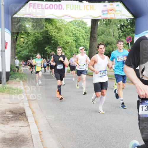 29.06.2025 - hella hamburg halbmarathon MichiJ http://msf.ph/oto/8238258 29.06.2025 10:27:24 Zwischen KM18-KM19 1615, 2525, 2849, 3431, 7981, 9403, 11049, 11055, 11281, 11379, 13514, 14905, 15372, 17005, 18723 meine-sportfotos.de