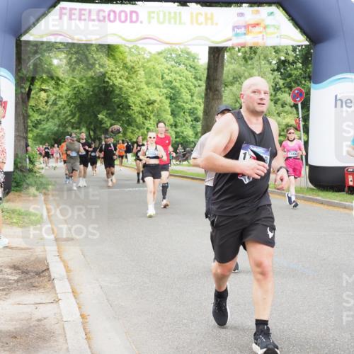 29.06.2025 - hella hamburg halbmarathon MichiJ http://msf.ph/oto/8238273 29.06.2025 10:50:13 Zwischen KM18-KM19 2424, 2685, 4328, 9306, 11180, 11208, 11527, 12315, 12316, 13958, 14493, 14917, 15908, 16367, 16478, 17071 meine-sportfotos.de