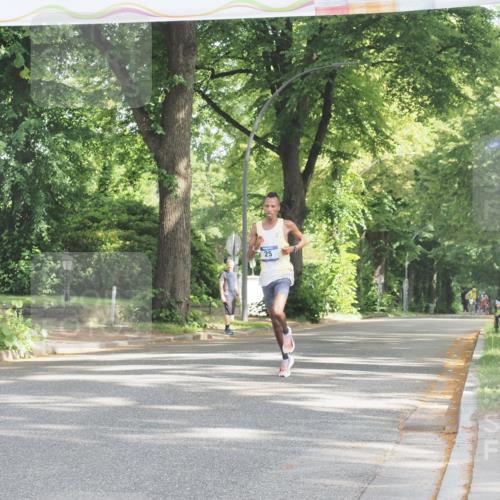 29.06.2025 - hella hamburg halbmarathon KatJ http://msf.ph/oto/8238275 29.06.2025 09:54:53 Zwischen KM18-KM19 11 meine-sportfotos.de
