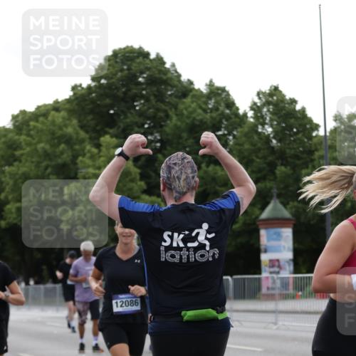 29.06.2025 - hella hamburg halbmarathon Jannik Wohlers http://msf.ph/oto/8238279 29.06.2025 10:29:10 Lombardsbrücke 1063, 1661, 3311, 3524, 4349, 4395, 5350, 6285, 6725, 7517, 7832, 9714, 9937, 10322, 10996, 11249, 11269, 11444, 11634, 12086, 12216, 12227, 13382, 14644, 16306, 16659, 16662, 17496, 17945, 18298, 18299 meine-sportfotos.de