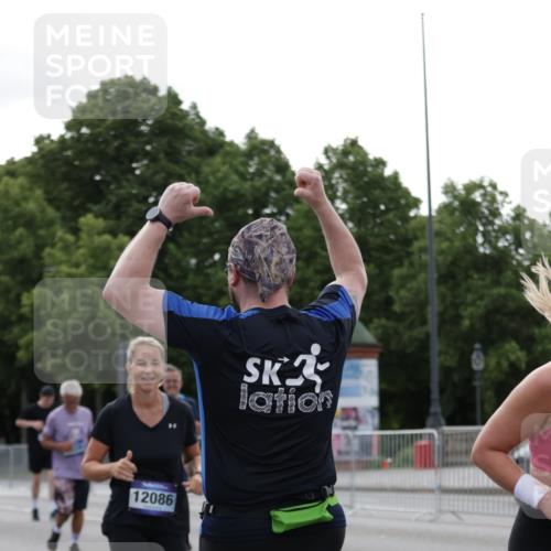 29.06.2025 - hella hamburg halbmarathon Jannik Wohlers http://msf.ph/oto/8238332 29.06.2025 10:29:10 Lombardsbrücke 1063, 1661, 3311, 3524, 4349, 4395, 5350, 6285, 6725, 7517, 7832, 9714, 9937, 10322, 10996, 11249, 11269, 11444, 11634, 12086, 12216, 12227, 13382, 14644, 16306, 16659, 16662, 17496, 17945, 18298, 18299 meine-sportfotos.de