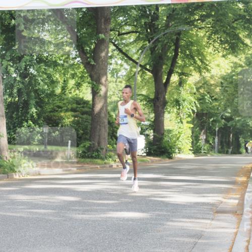29.06.2025 - hella hamburg halbmarathon KatJ http://msf.ph/oto/8238335 29.06.2025 09:54:53 Zwischen KM18-KM19 11 meine-sportfotos.de