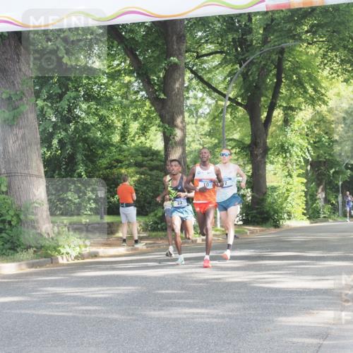 29.06.2025 - hella hamburg halbmarathon KatJ http://msf.ph/oto/8238439 29.06.2025 09:55:12 Zwischen KM18-KM19 7 meine-sportfotos.de