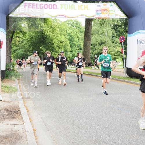 29.06.2025 - hella hamburg halbmarathon MichiJ http://msf.ph/oto/8238614 29.06.2025 10:50:16 Zwischen KM18-KM19 2424, 2685, 4328, 7290, 7453, 11208, 12315, 12316, 14493, 16367, 16478, 17071 meine-sportfotos.de