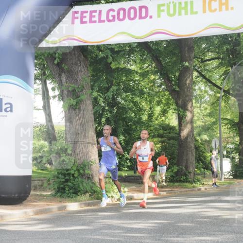 29.06.2025 - hella hamburg halbmarathon KatJ http://msf.ph/oto/8238622 29.06.2025 09:55:21 Zwischen KM18-KM19 2, 22 meine-sportfotos.de