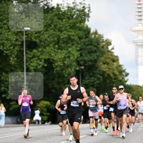 29.06.2025 - hella hamburg halbmarathon Dr. Thomas Lammeyer http://msf.ph/oto/8238701 29.06.2025 09:50:52 Kennedybrücke 1002, 1217, 2121, 2228, 2404, 2563, 2774, 2851, 3783, 3790, 4246, 4740, 5961, 6032, 6915, 7972, 8366, 8395, 9171, 10771, 11055 meine-sportfotos.de