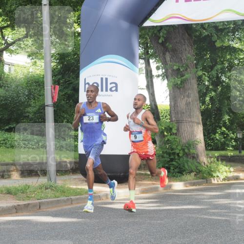29.06.2025 - hella hamburg halbmarathon KatJ http://msf.ph/oto/8238806 29.06.2025 09:55:22 Zwischen KM18-KM19 9, 23 meine-sportfotos.de