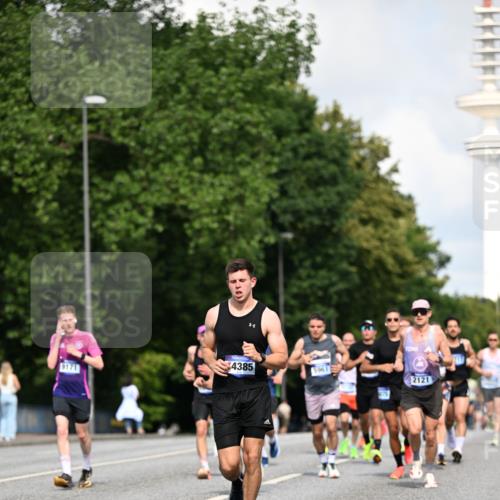 29.06.2025 - hella hamburg halbmarathon Dr. Thomas Lammeyer http://msf.ph/oto/8238981 29.06.2025 09:50:52 Kennedybrücke 1002, 1217, 2121, 2228, 2404, 2563, 2774, 2851, 3783, 3790, 4246, 4740, 5961, 6032, 6915, 7972, 8366, 8395, 9171, 10771, 11055 meine-sportfotos.de
