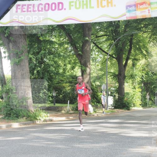 29.06.2025 - hella hamburg halbmarathon KatJ http://msf.ph/oto/8239089 29.06.2025 09:55:45 Zwischen KM18-KM19  meine-sportfotos.de
