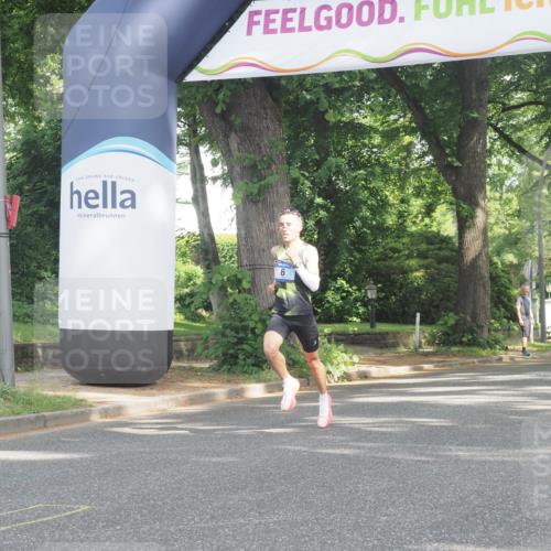 29.06.2025 - hella hamburg halbmarathon KatJ http://msf.ph/oto/8239254 29.06.2025 09:56:08 Zwischen KM18-KM19 6 meine-sportfotos.de
