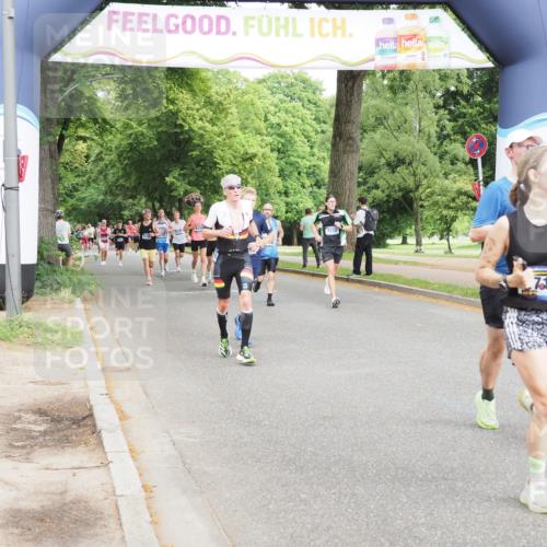 29.06.2025 - hella hamburg halbmarathon MichiJ http://msf.ph/oto/8239279 29.06.2025 10:27:30 Zwischen KM18-KM19 2719, 2980, 3431, 3783, 7981, 9403, 11049, 11281, 13514, 15372, 15561, 17623, 18761, 19004, 19151 meine-sportfotos.de
