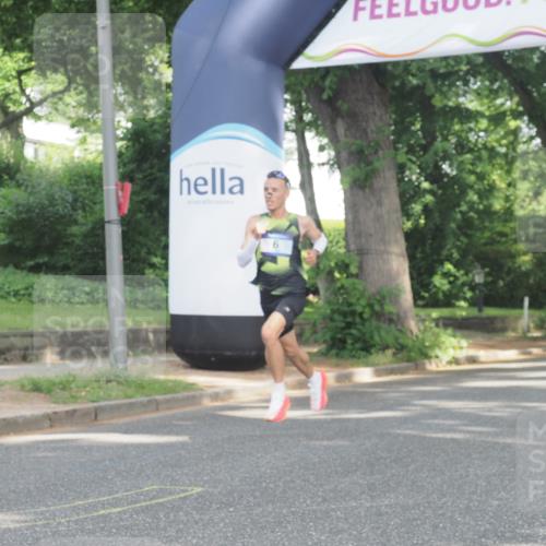 29.06.2025 - hella hamburg halbmarathon KatJ http://msf.ph/oto/8239287 29.06.2025 09:56:08 Zwischen KM18-KM19 6 meine-sportfotos.de