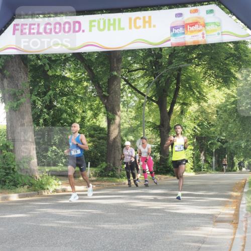 29.06.2025 - hella hamburg halbmarathon KatJ http://msf.ph/oto/8239440 29.06.2025 09:56:25 Zwischen KM18-KM19 8 meine-sportfotos.de