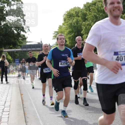 29.06.2025 - hella hamburg halbmarathon Jannik Wohlers http://msf.ph/oto/8239552 29.06.2025 09:54:07 Lombardsbrücke 1171, 1342, 1549, 1817, 1942, 2020, 2442, 2470, 2561, 2670, 2889, 3562, 4017, 4816, 5020, 5706, 6266, 6630, 6819, 7087, 7274, 7709, 8142, 8374, 8576, 8698, 8916, 9815, 9924, 10057, 10237, 11422, 12367, 12413, 12776, 13008, 13123, 13348, 13398, 13421, 13630, 13746, 14248, 14797, 14804, 14911, 15573, 15981, 16626, 16834, 17353, 17461, 17753, 17865, 17905, 18380, 18509, 18942, 19007, 19038, 19051, 19137 meine-sportfotos.de