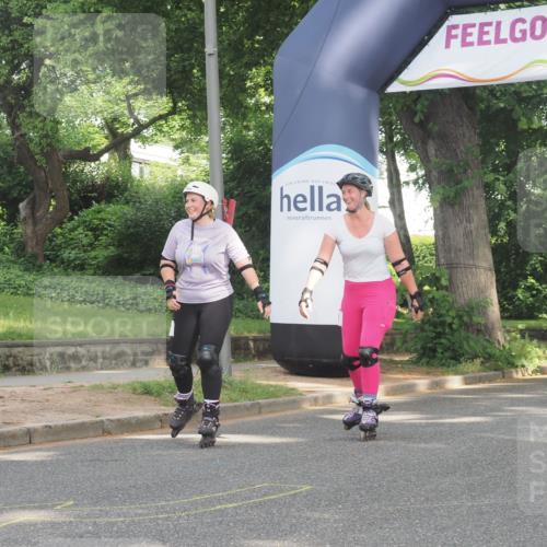 29.06.2025 - hella hamburg halbmarathon KatJ http://msf.ph/oto/8239643 29.06.2025 09:56:30 Zwischen KM18-KM19 15, 59 meine-sportfotos.de