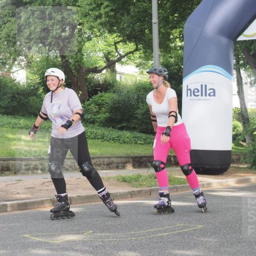 29.06.2025 - hella hamburg halbmarathon KatJ http://msf.ph/oto/8239713 29.06.2025 09:56:30 Zwischen KM18-KM19 15, 59 meine-sportfotos.de
