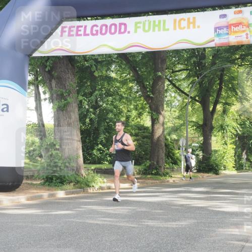 29.06.2025 - hella hamburg halbmarathon KatJ http://msf.ph/oto/8239830 29.06.2025 09:56:37 Zwischen KM18-KM19  meine-sportfotos.de